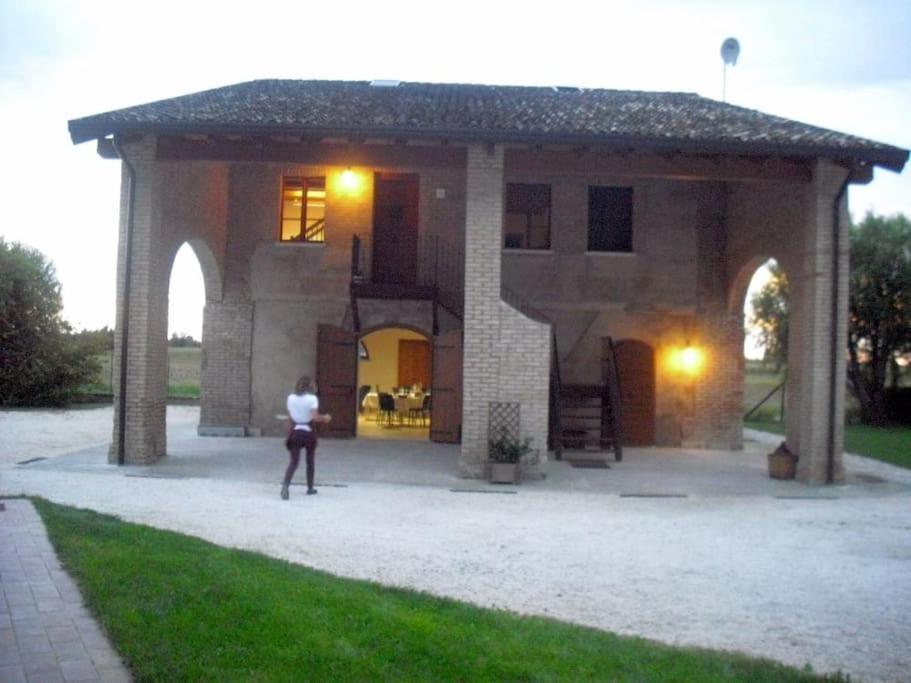 La Garzaga Turismo Rurale Ceresara ภายนอก รูปภาพ