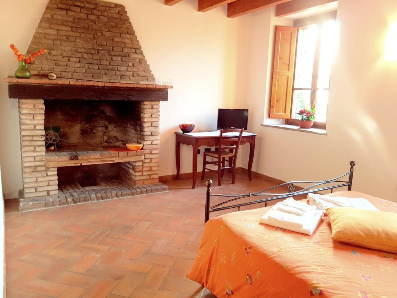La Garzaga Turismo Rurale Ceresara ภายนอก รูปภาพ