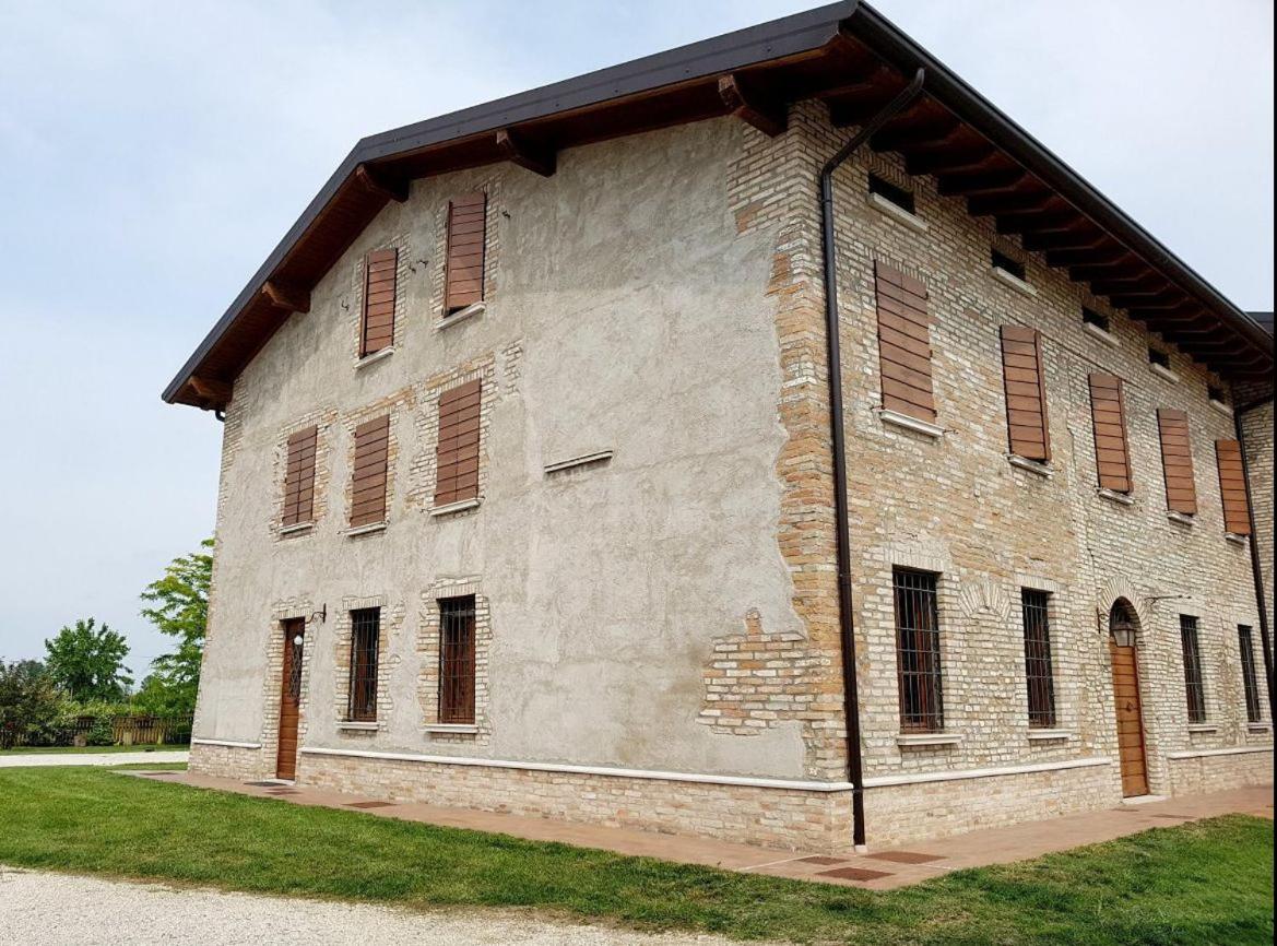 La Garzaga Turismo Rurale Ceresara ภายนอก รูปภาพ